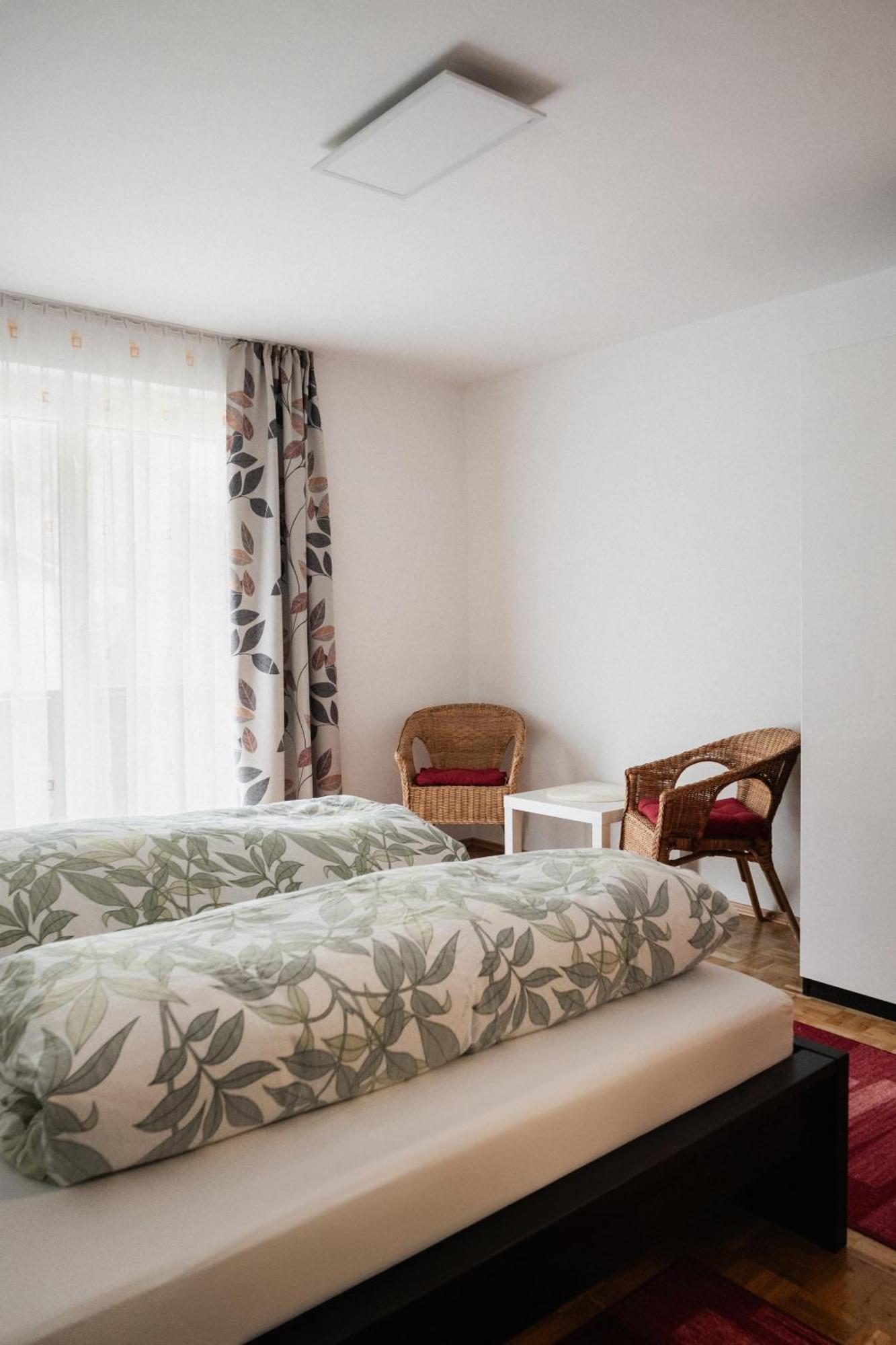 Gaestehaus Schoder ヴァンダンス エクステリア 写真